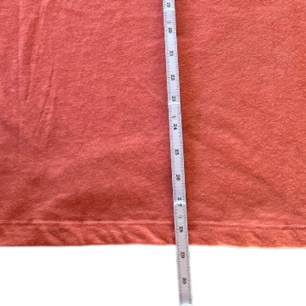 Nike • Dri-Fit Tee - Picture 7 of 8